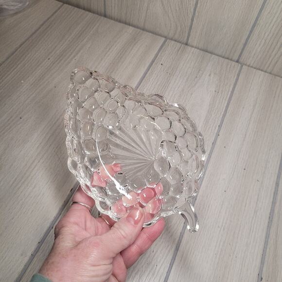 Vintage Grape Cluster Clear Glass Candy Nut Bowls Dishe Catch All Jewelry Keys - Picture 5 of 10